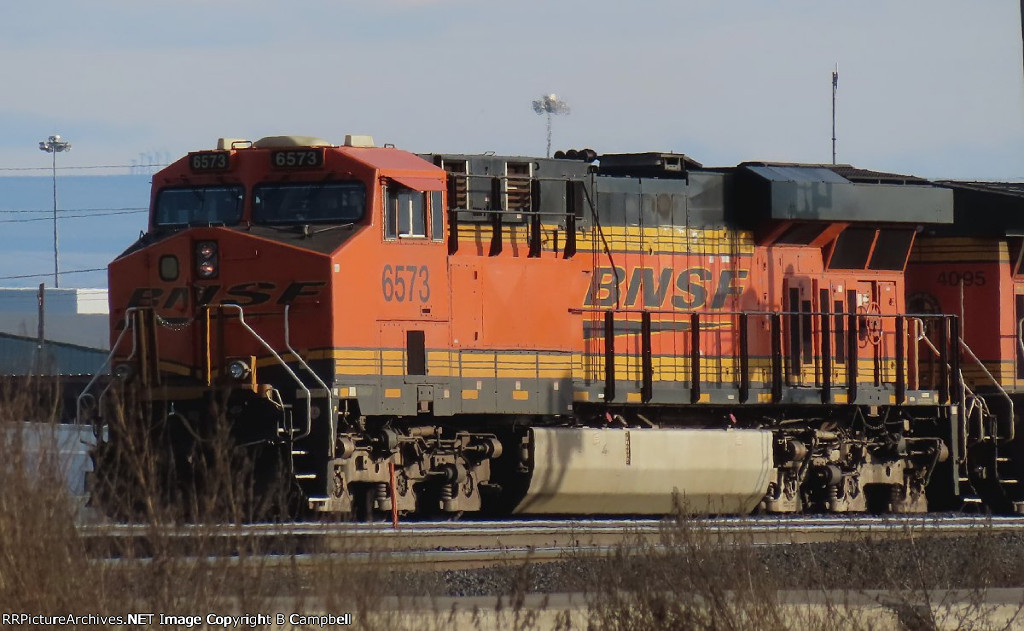 BNSF 6573